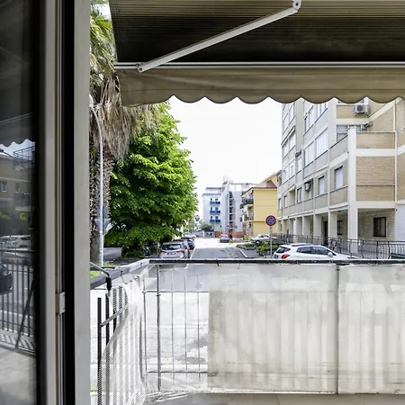 Charleston Apartment, A Pochi Passi Dal Mare A856 Apartman San Benedetto del Tronto